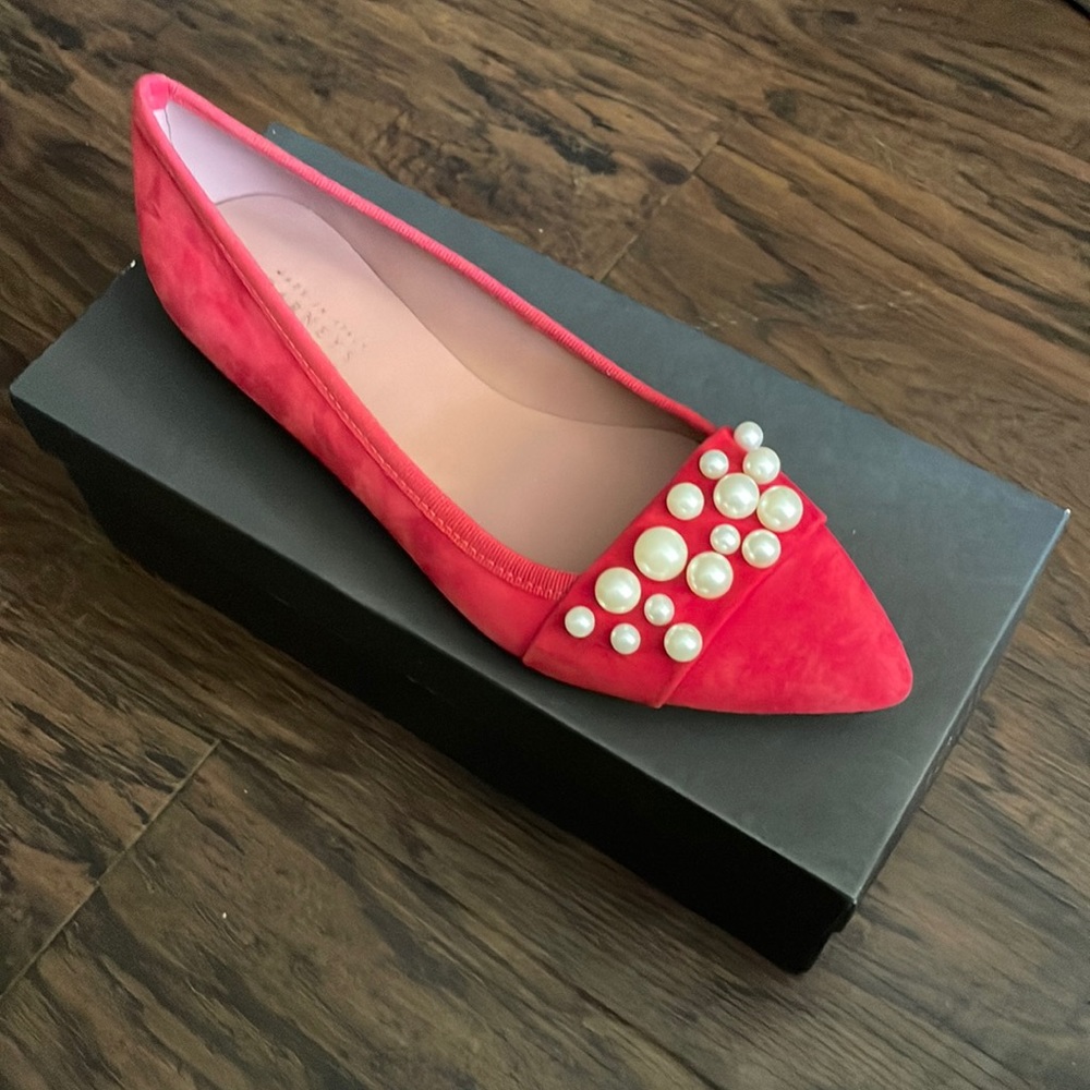 Barney’s New York Flats